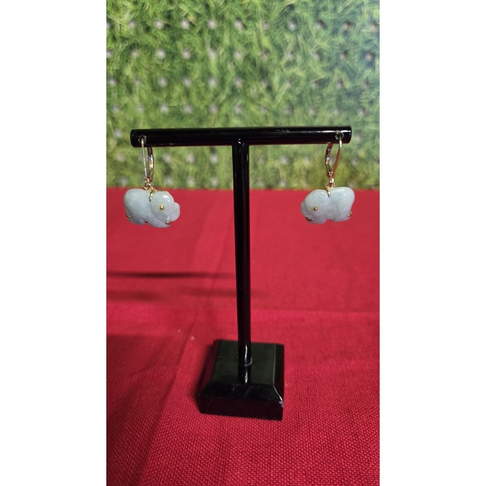 14 Karat Yellow Gold Jade Elephant Earrings